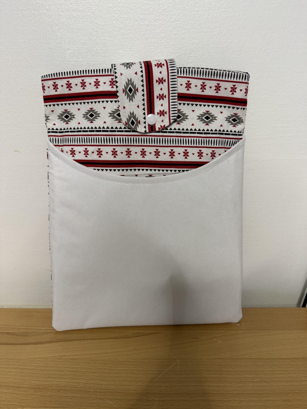 Sugar Skull Laptop Sleeve, Padded Fabric Laptop Case with Pocket & Snap Closure