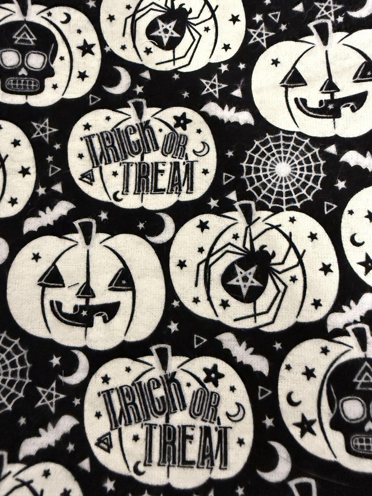 Handmade Halloween Fabric Bucket, Kids Trick or Treat Bag, Reusable Candy Basket, Fabric Halloween Basket, Gift Bucket, Toy Storage Bin